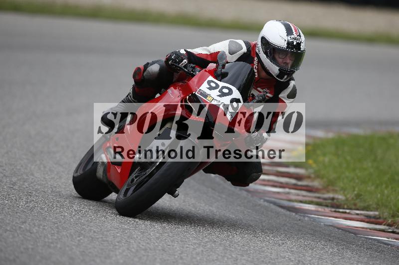 /Archiv-2024/59 18.08.2024 Speer Racing ADR/Gruppe gelb und rot/996